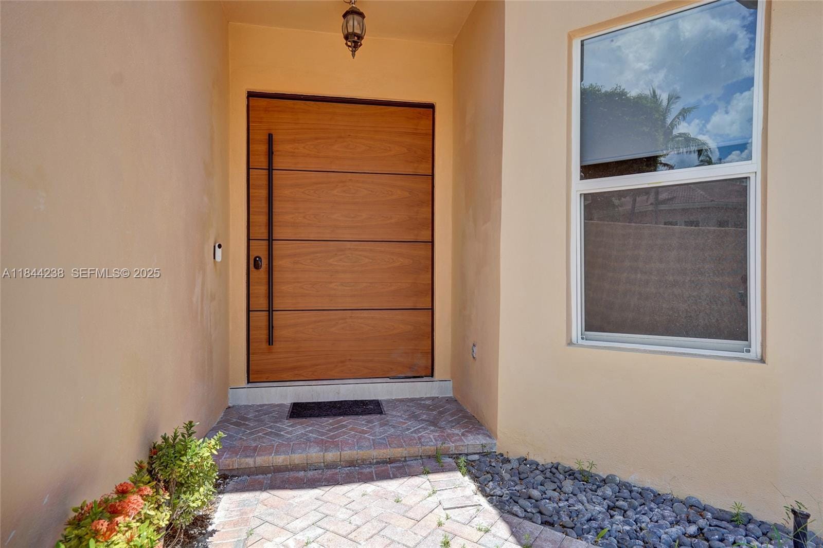 3757 NE 208th Terrace, Aventura, FL 33180 photo 4