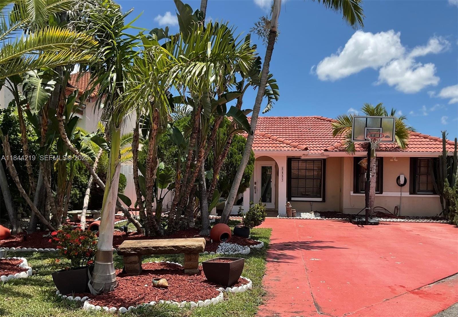 8453 NW 189 Street Road