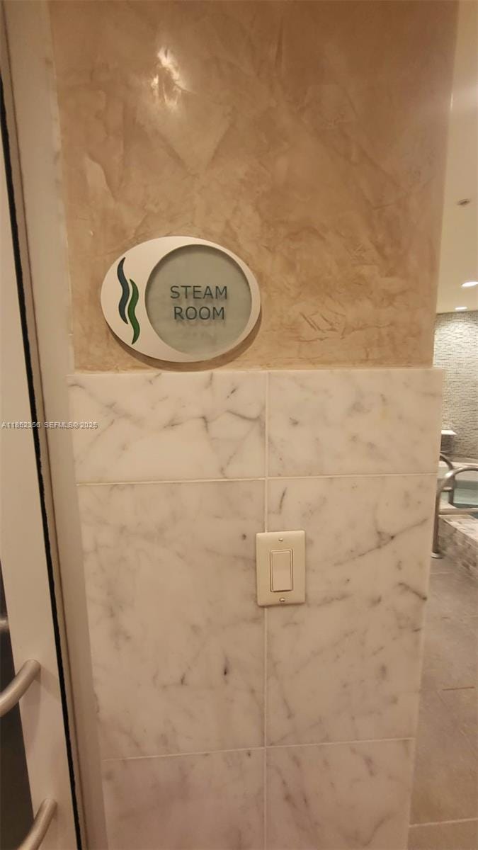 253 NE 2nd Street 1004, Miami, FL 33132 photo 27