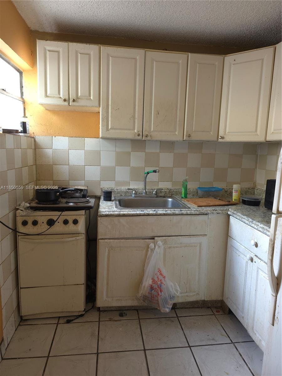 163 NW 18th Court, Miami, FL 33125 photo 5
