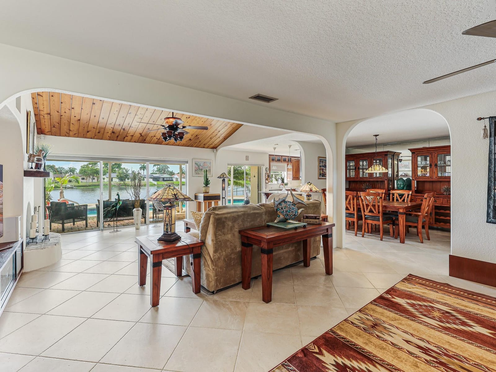 1310 SW 26th Avenue, Deerfield Beach, FL 33442 photo 2