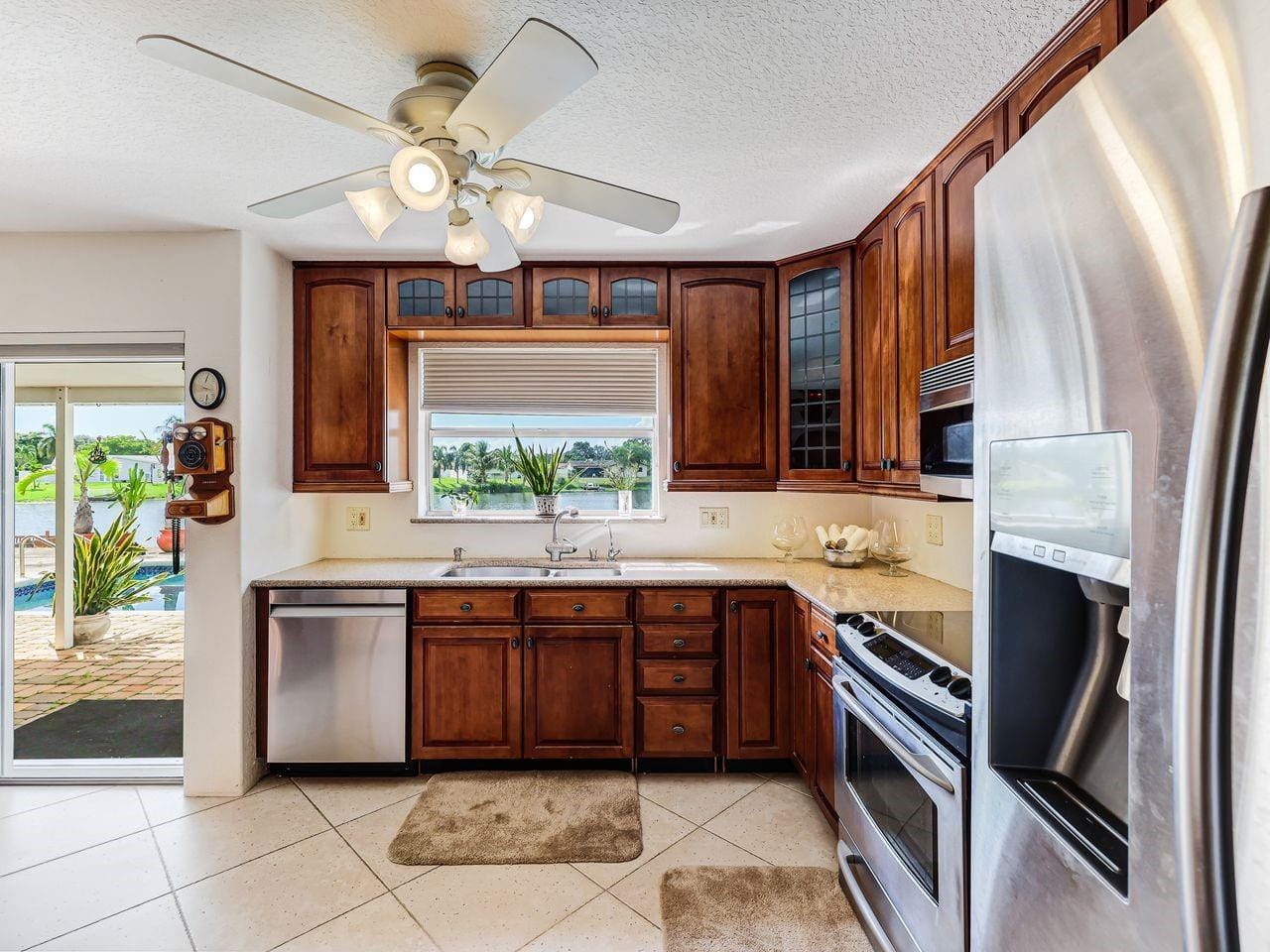 1310 SW 26th Avenue, Deerfield Beach, FL 33442 photo 13