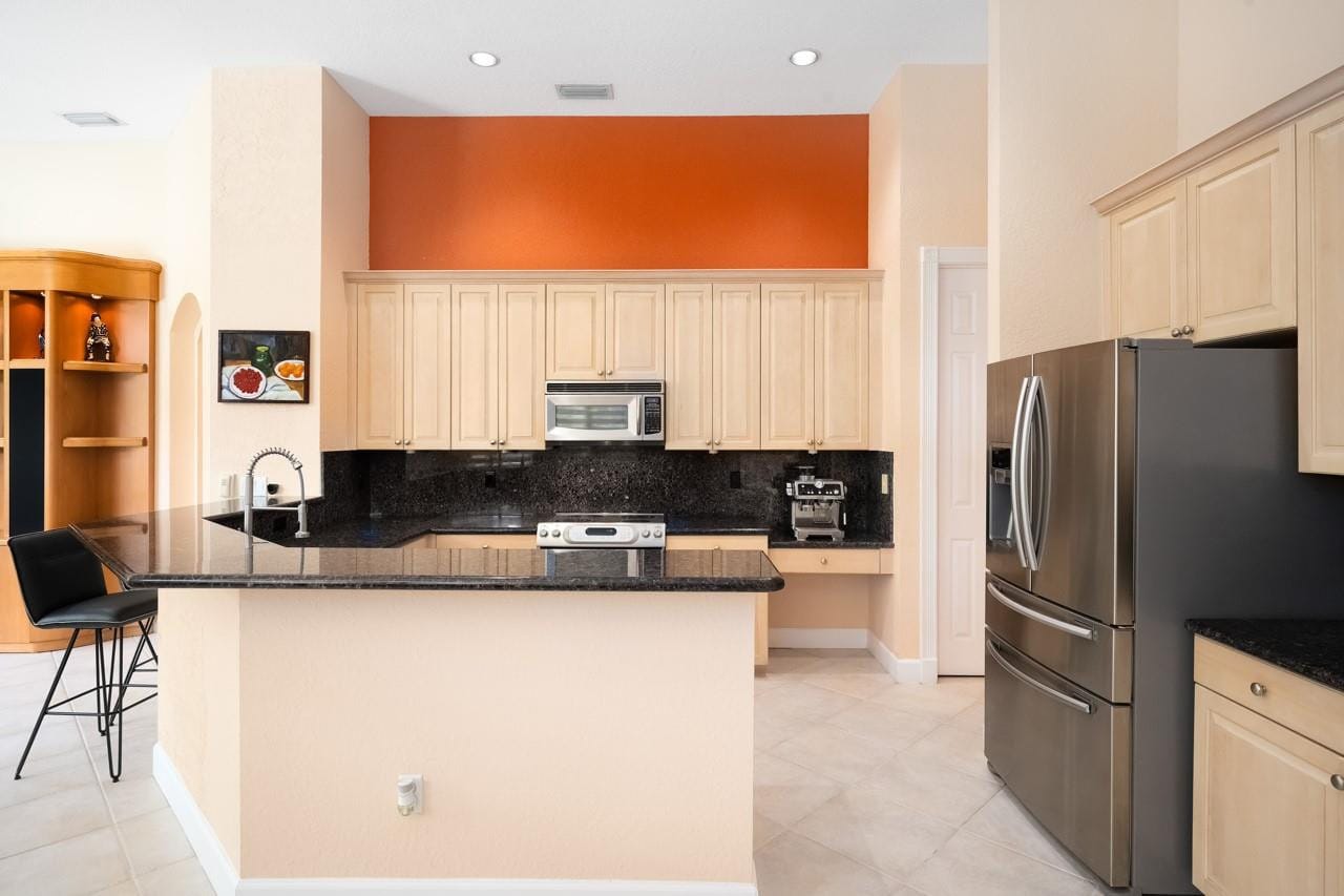 405 NW 118th Avenue — photo 10