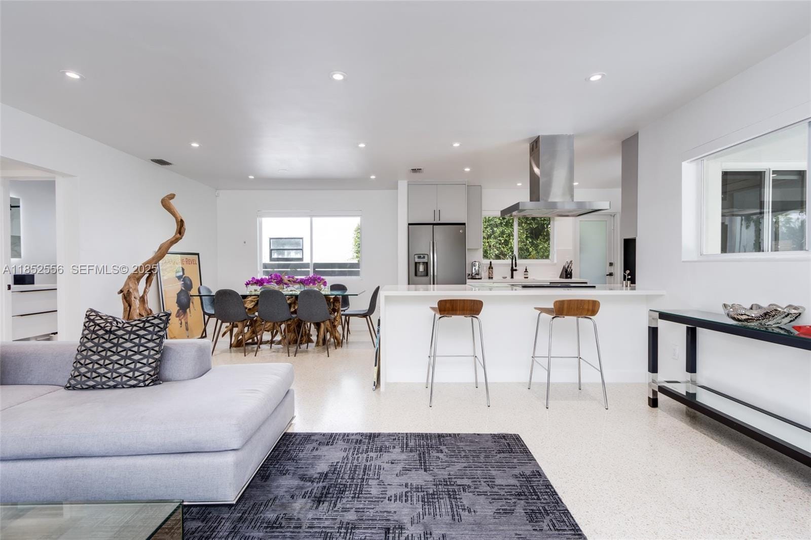 8290 N Bayshore Drive — photo 10