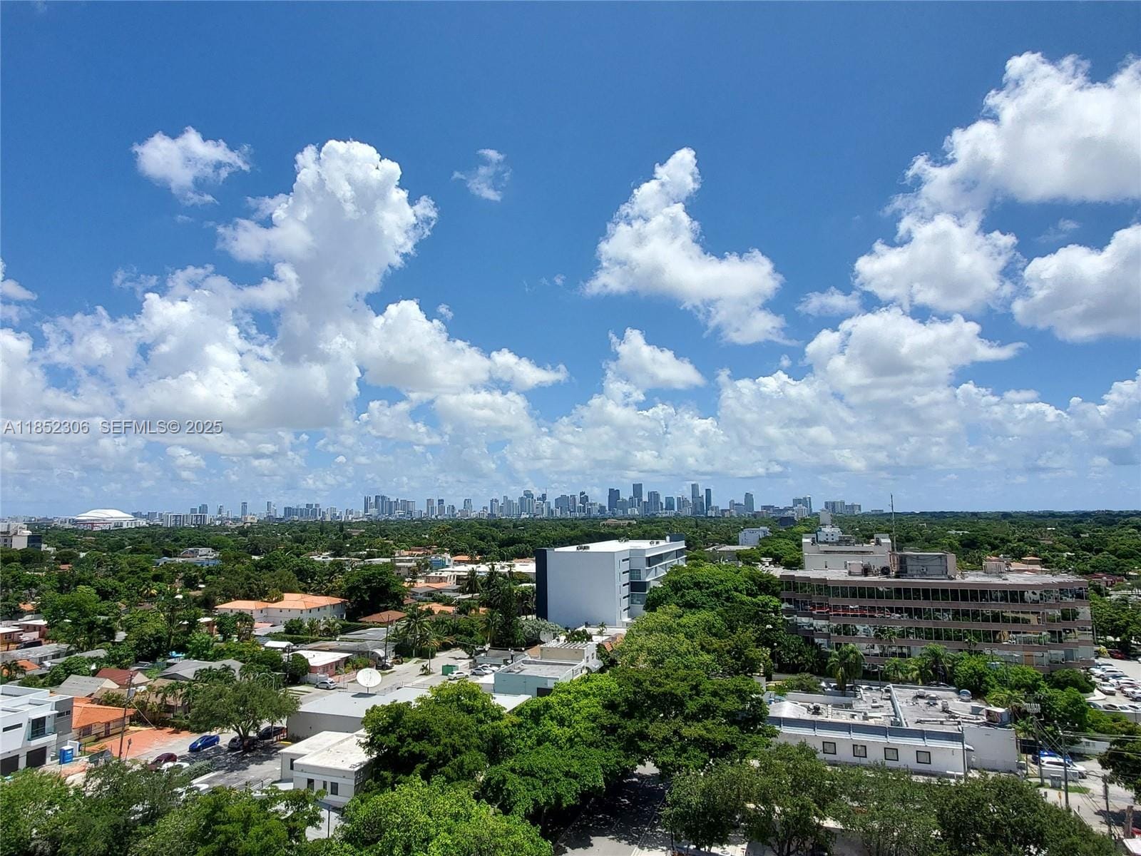 3000 Coral Way 1121 — photo 4