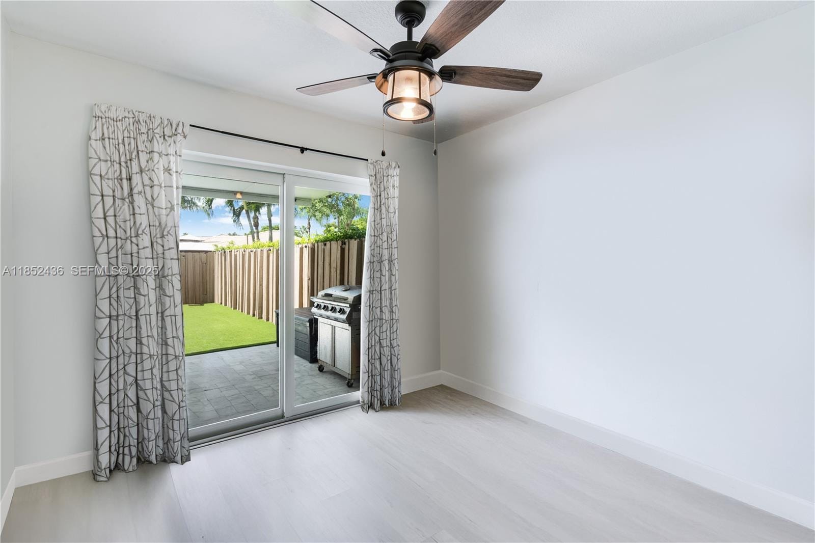 15464 SW 141st Street, Miami, FL 33196 photo 11