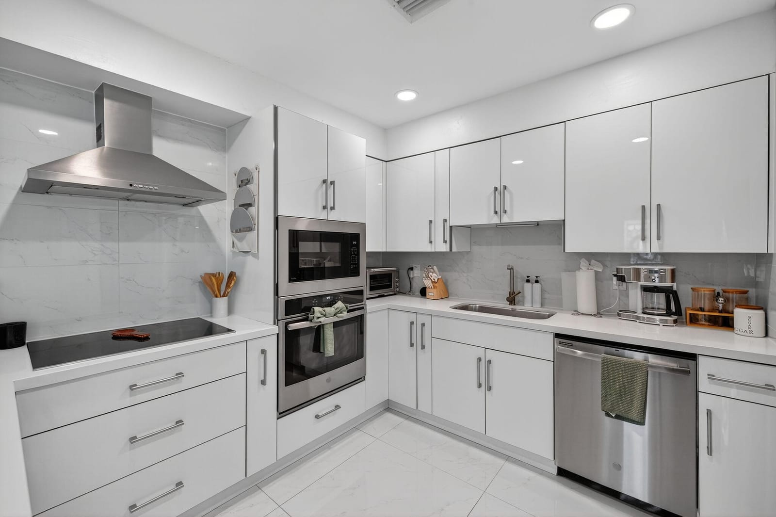 1708 NE 16th Terrace, Fort Lauderdale, FL 33305 photo 14