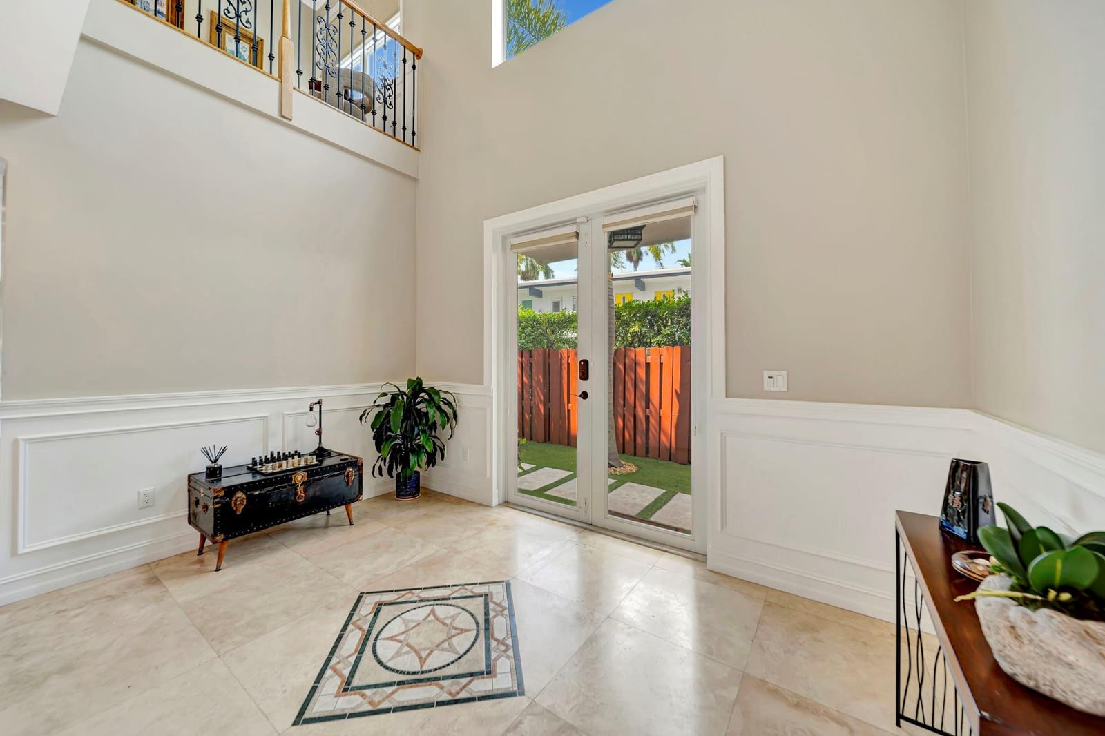 1368 Bayview Drive — photo 7