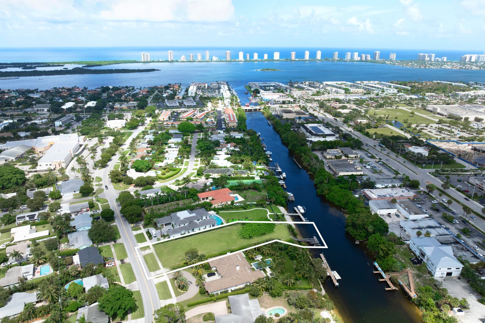 514 Anchorage Drive, North Palm Beach, FL 33408
