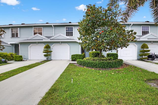 21380 Pagosa Court, sold in Fairfield, Boca Raton, FL