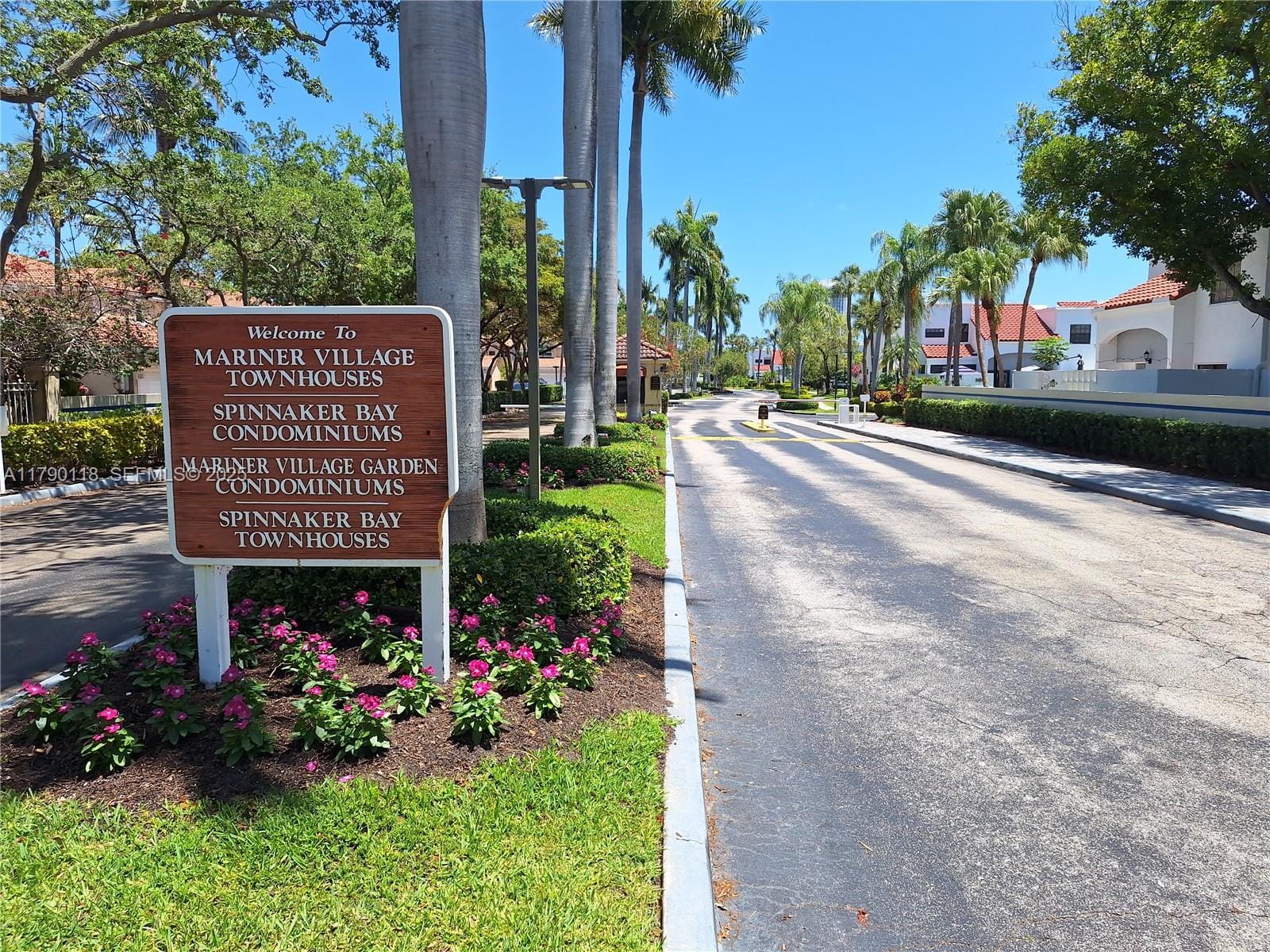 20907 Leeward Court 252-5, Aventura, FL 33180