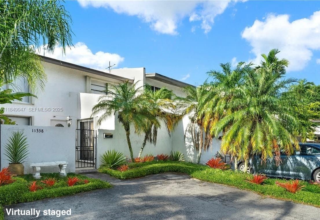 11338 SW 69th Lane, Miami, FL 33173
