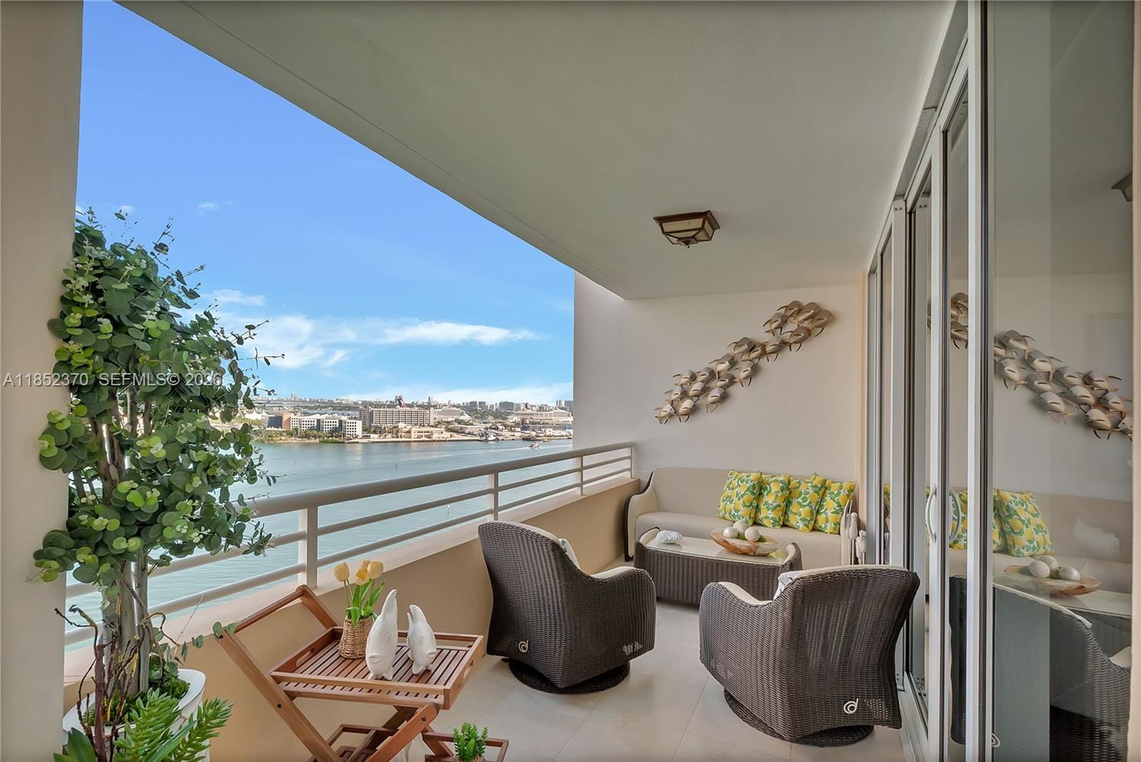 848 Brickell Key Drive 1906 — photo 3