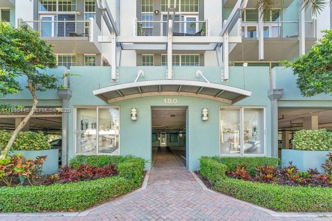 180 NE 4th Avenue 306, Delray Beach, FL 33483