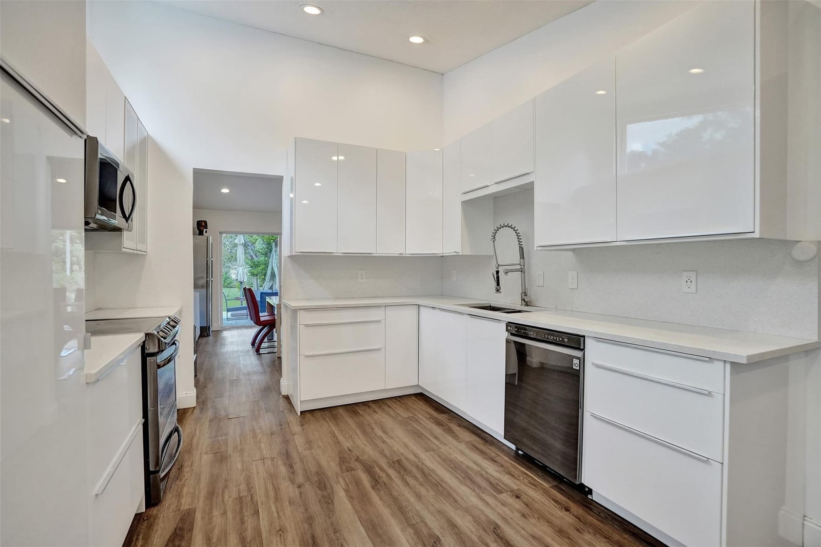 9701 SW 55th Court — photo 10