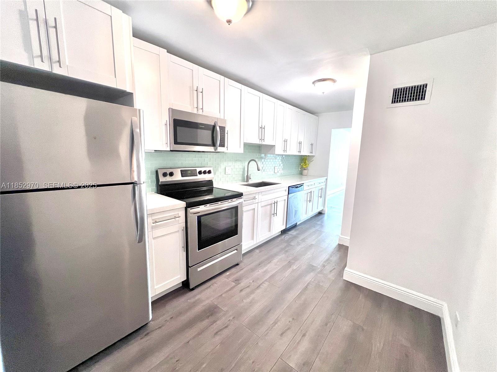 3660 NE 166th Street 409, North Miami Beach, FL 33160, North Miami Beach