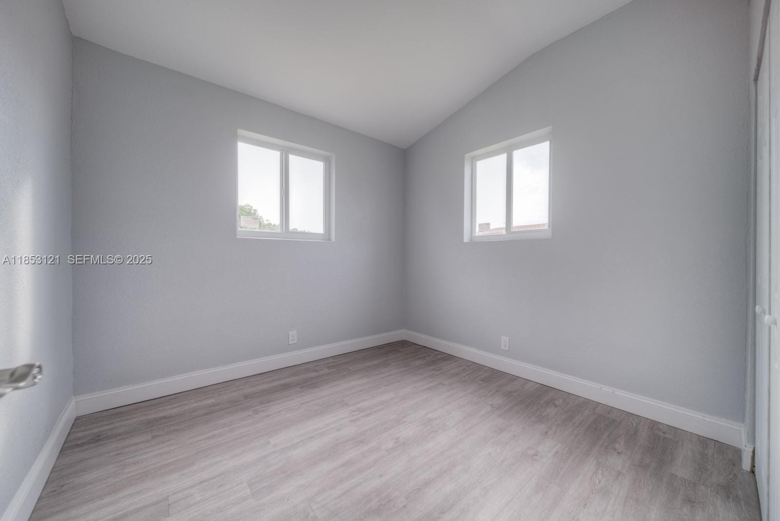 17715 SW 103rd Avenue 17715 — photo 12