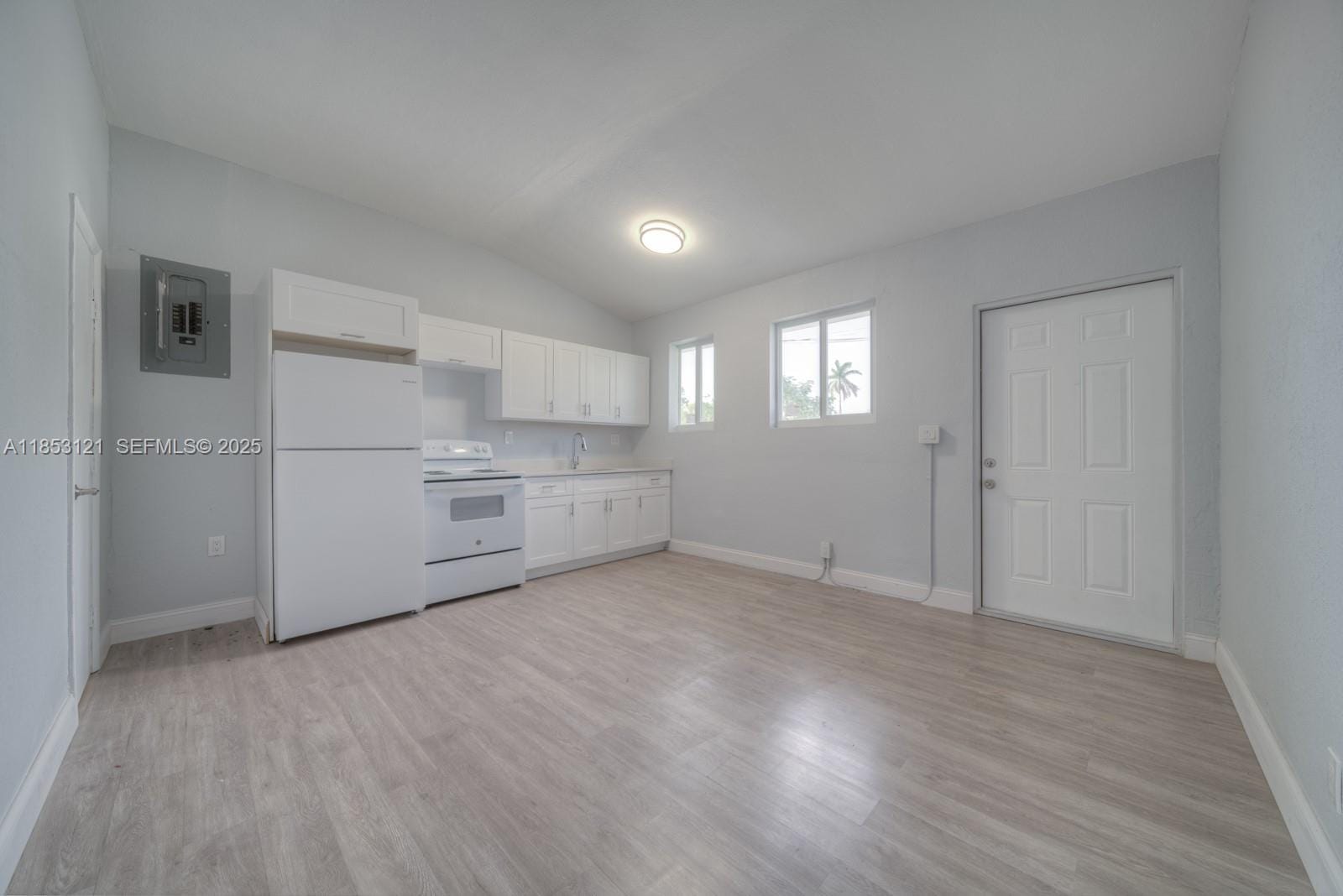 17715 SW 103rd Avenue 17715 — photo 7