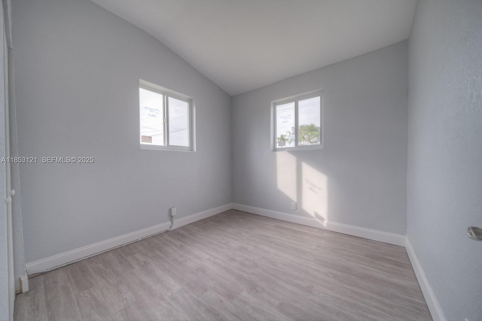 17715 SW 103rd Avenue 17715 — photo 10