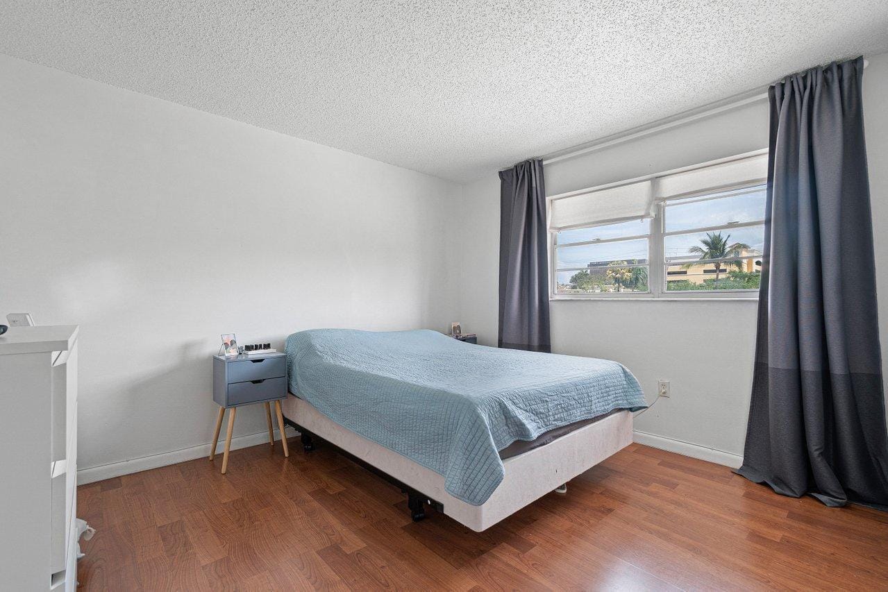 600 SW 2nd 2390 Avenue 2390 — photo 11