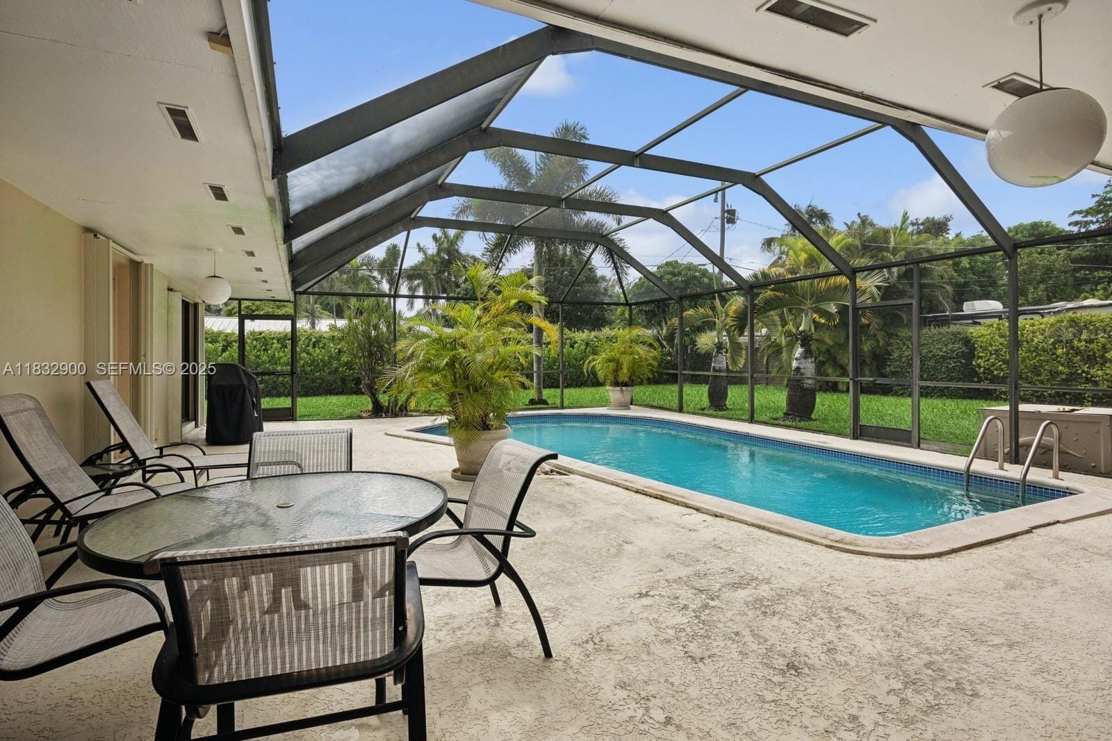 15471 SW 83rd Avenue, Palmetto Bay, FL 33157 photo 9
