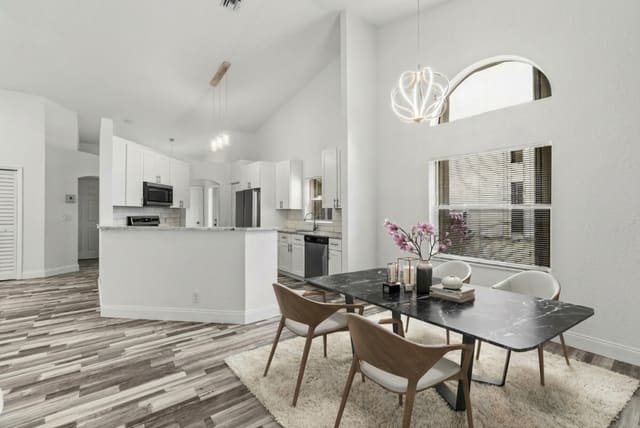 15465 Lake Gardenia Place, Delray Beach, FL 33484