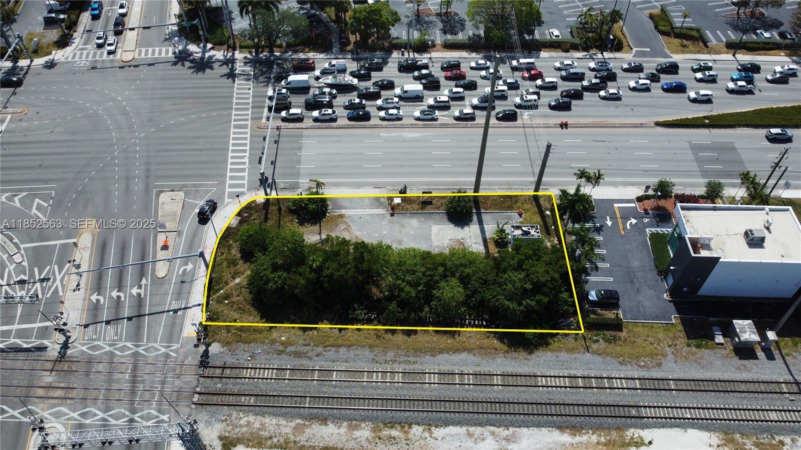 18560 Biscayne Boulevard, Aventura, FL 33180, Aventura