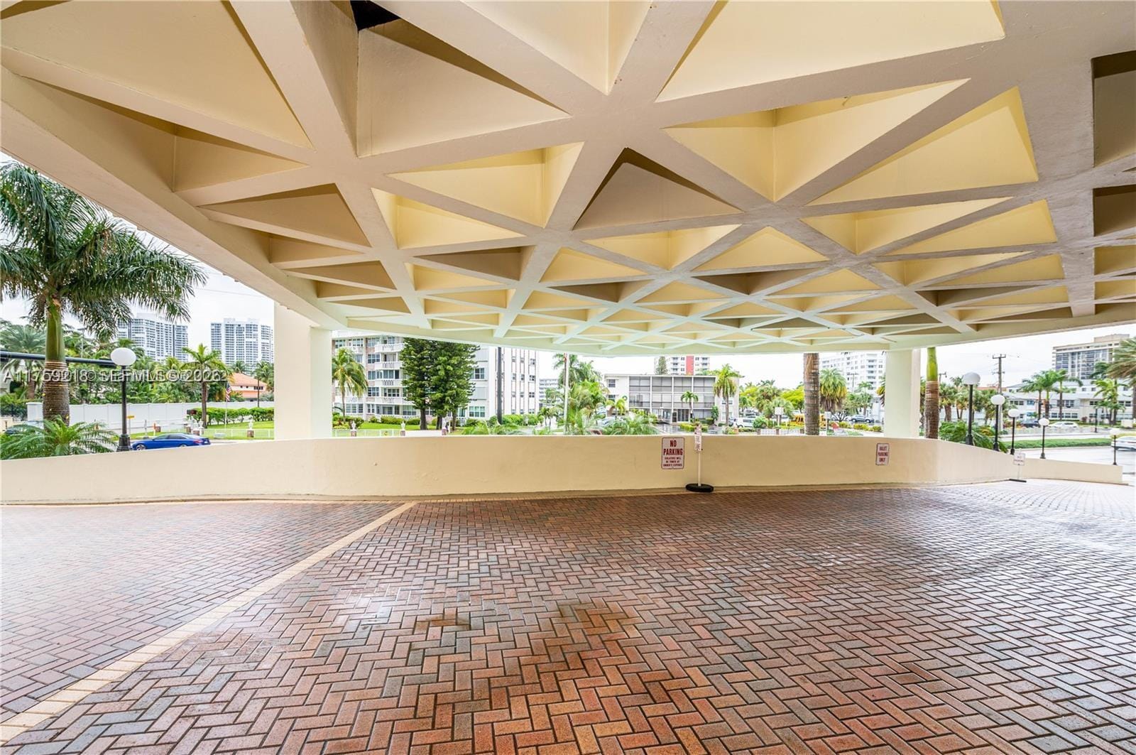 3180 S Ocean Drive 522, Hallandale Beach, FL 33009 photo 22