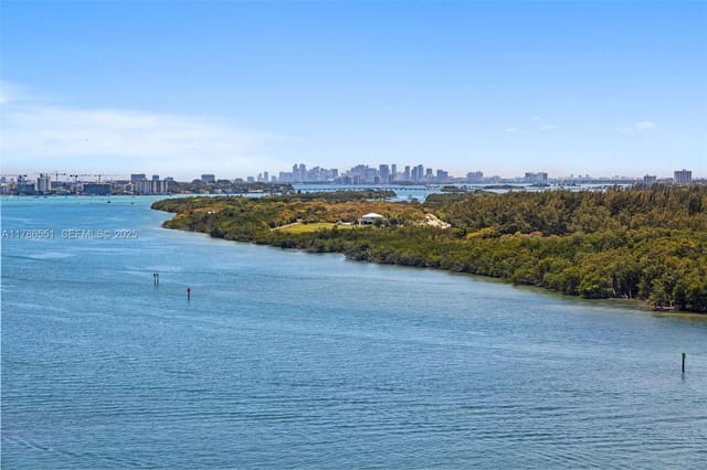 300 Bayview Drive 1214, Sunny Isles Beach, FL 33160