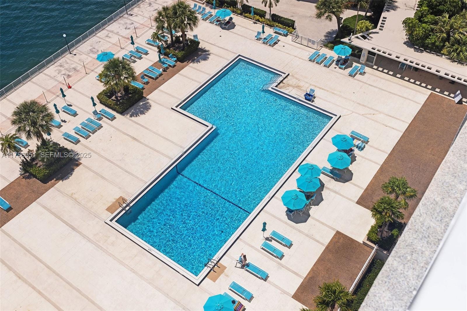 300 Bayview Drive 1214, Sunny Isles Beach, FL 33160 photo 11