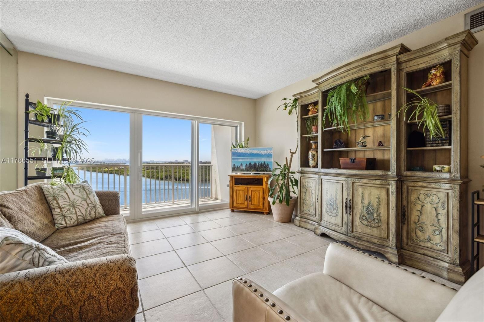 300 Bayview Drive 1214, Sunny Isles Beach, FL 33160 photo 16