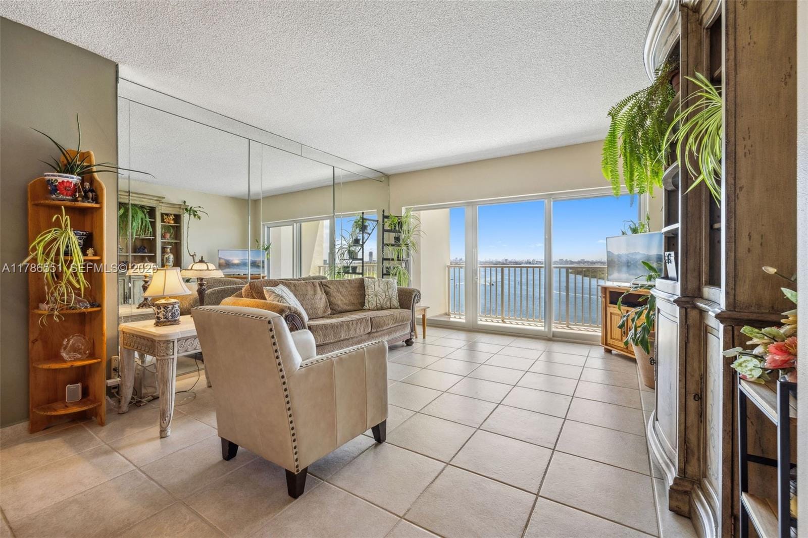 300 Bayview Drive 1214, Sunny Isles Beach, FL 33160 photo 3