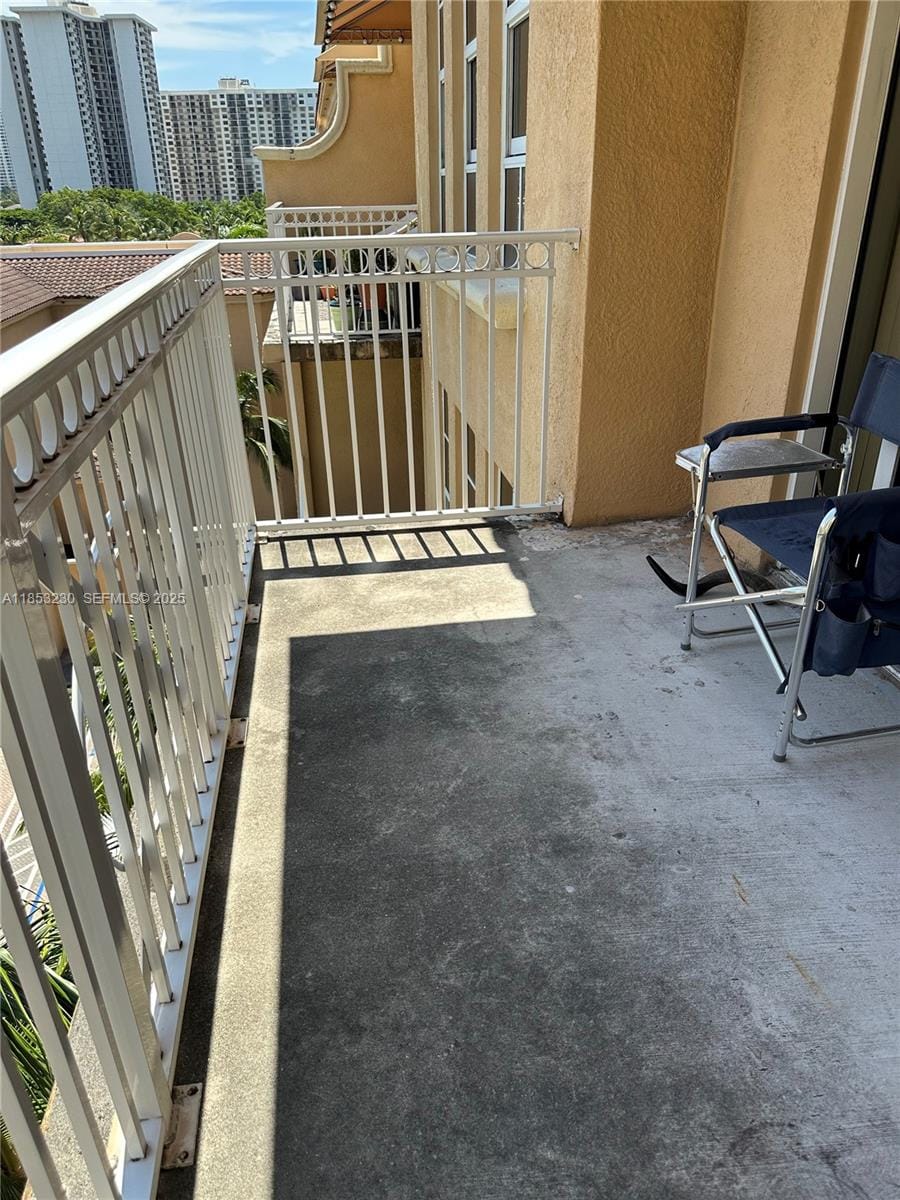 3001 NE 185th Street 638, Aventura, FL 33180 photo 13