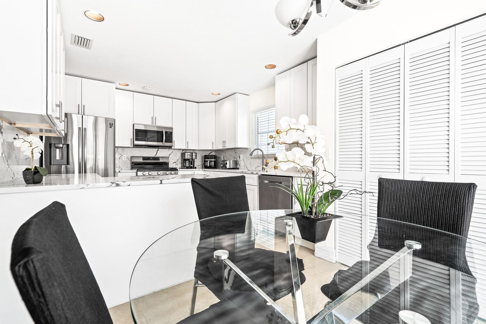 1403 NW 129th Way, Sunrise, FL 33323 photo 13