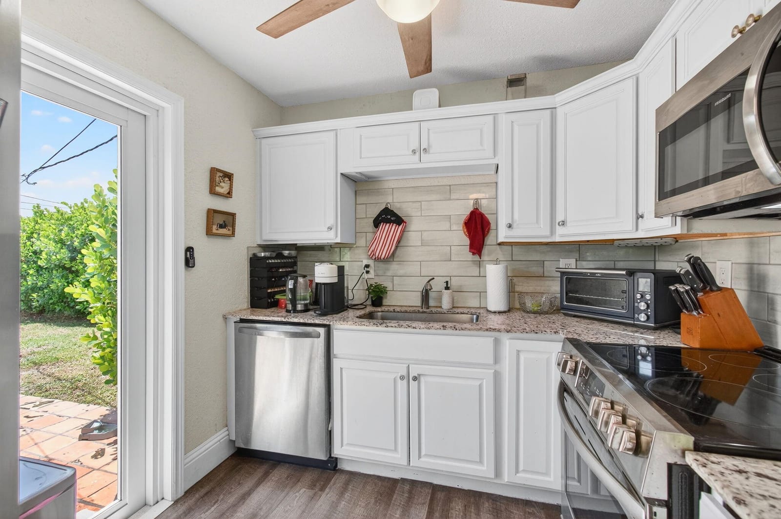 614 S E Street, Lake Worth Beach, FL 33460 photo 23