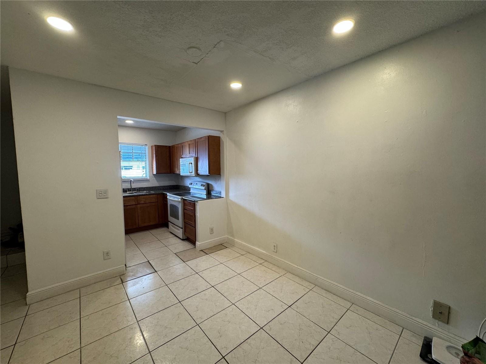 2452 Taylor Street 204 — photo 6