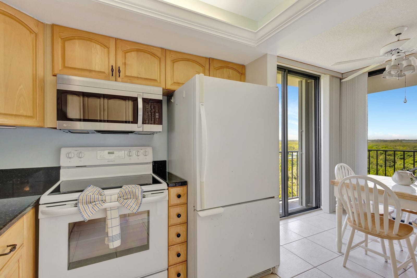 5055 North Highway A1a 606, Hutchinson Island, FL 34949 photo 15