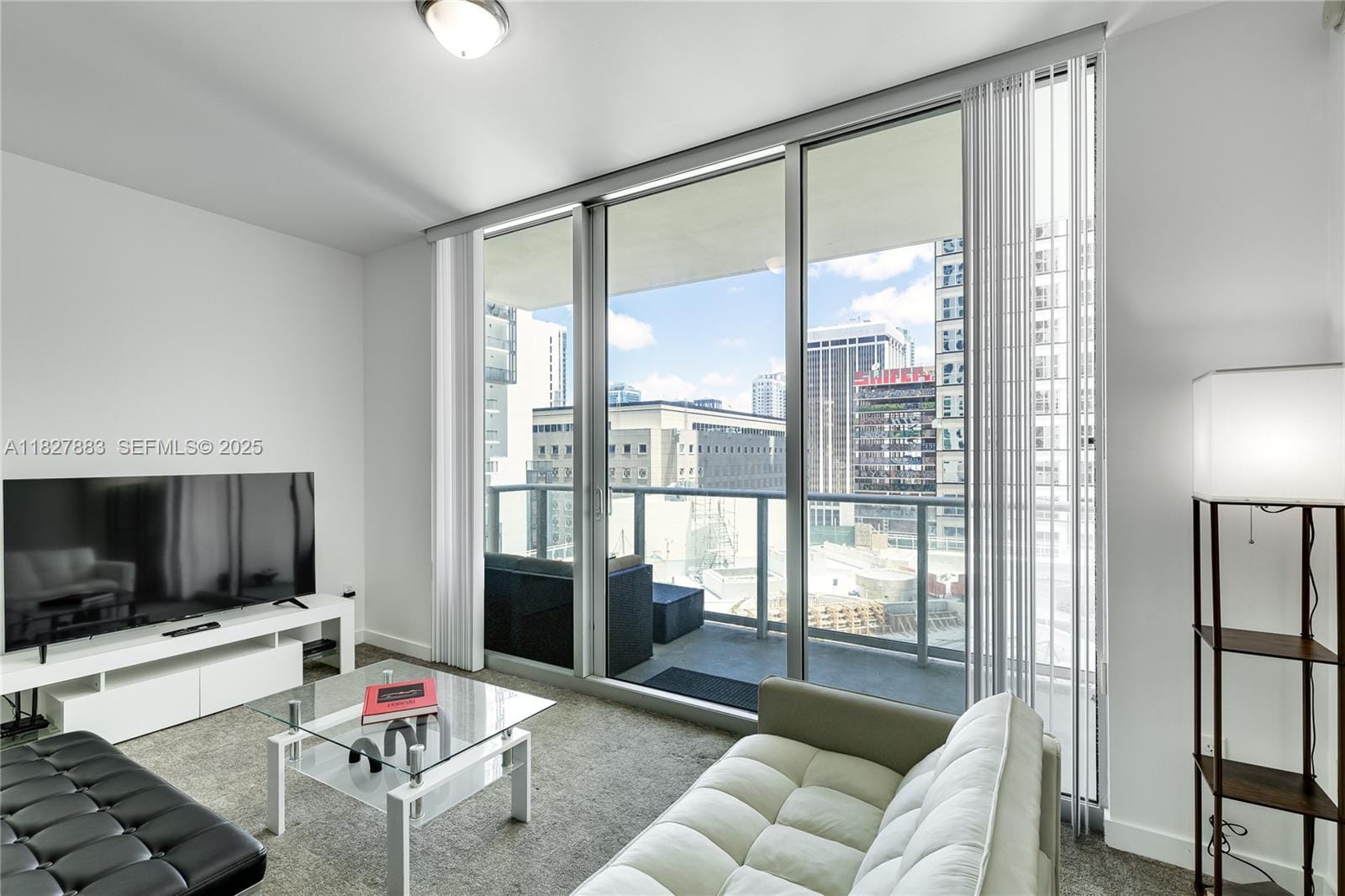 300 S Biscayne Boulevard T-1403, Miami, FL 33131 photo 4