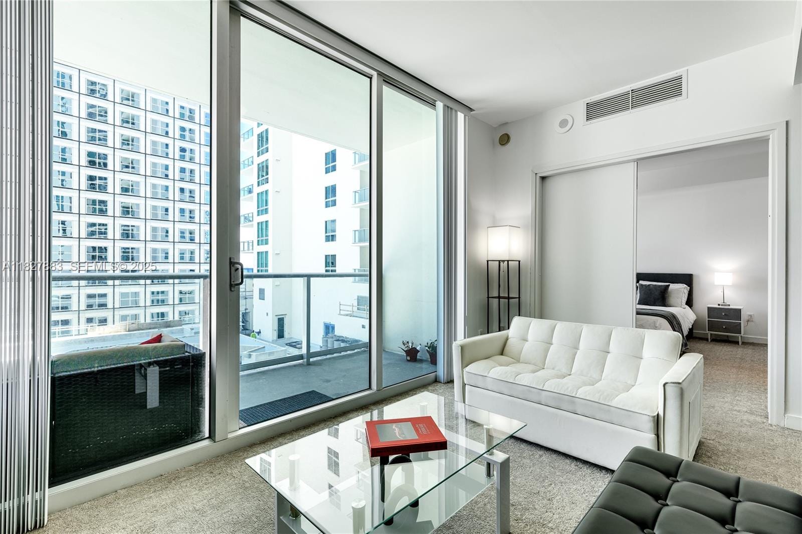 300 S Biscayne Boulevard T-1403, Miami, FL 33131 photo 8