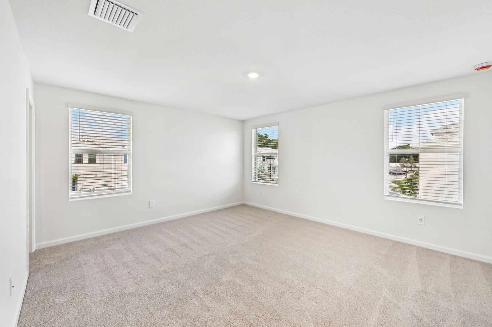 541 Salisbury Circle, Fort Pierce, FL 34982 photo 18