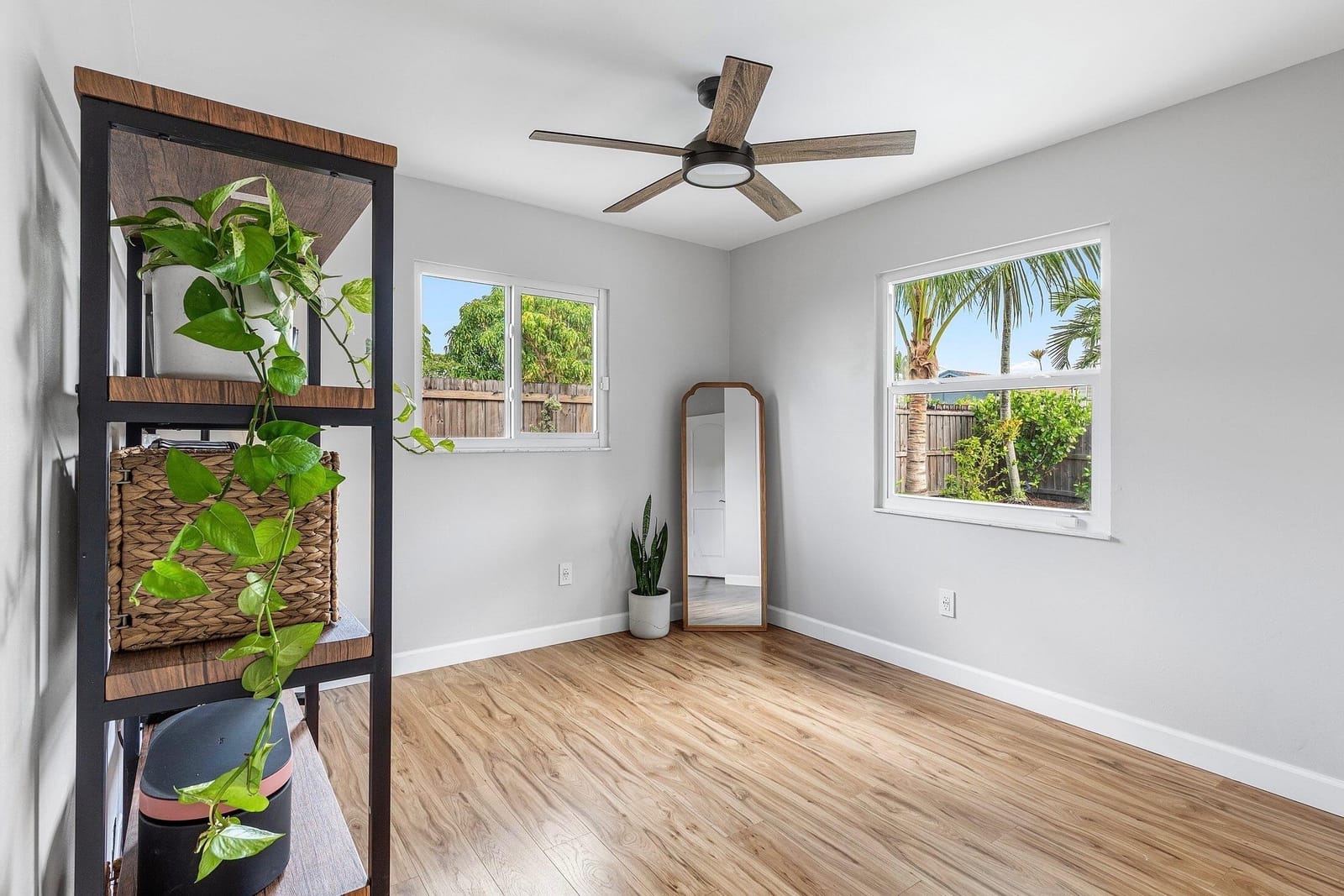 5357 Sandhurst Circle N, Lake Worth, FL 33463 photo 10
