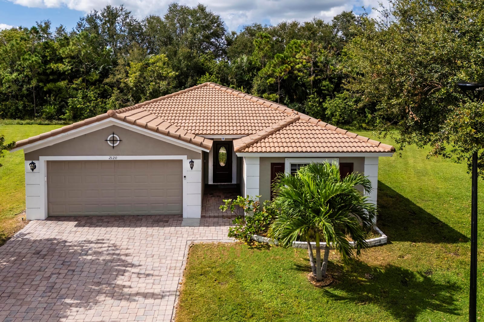 2120 SW Marblehead Way, Port St. Lucie, FL 34983