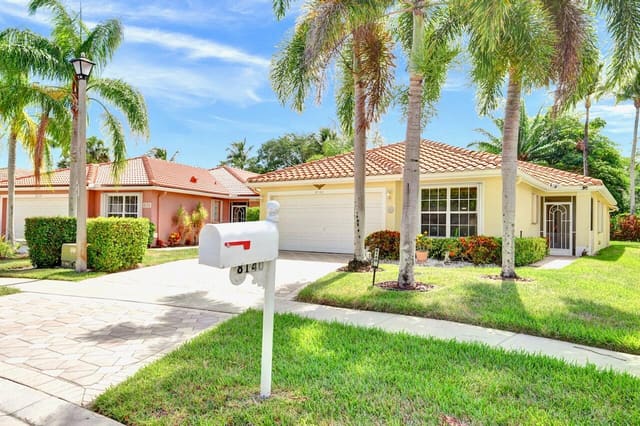 8140 Palm Gate Drive, sold in Gateway Palms, Boynton Beach, FL