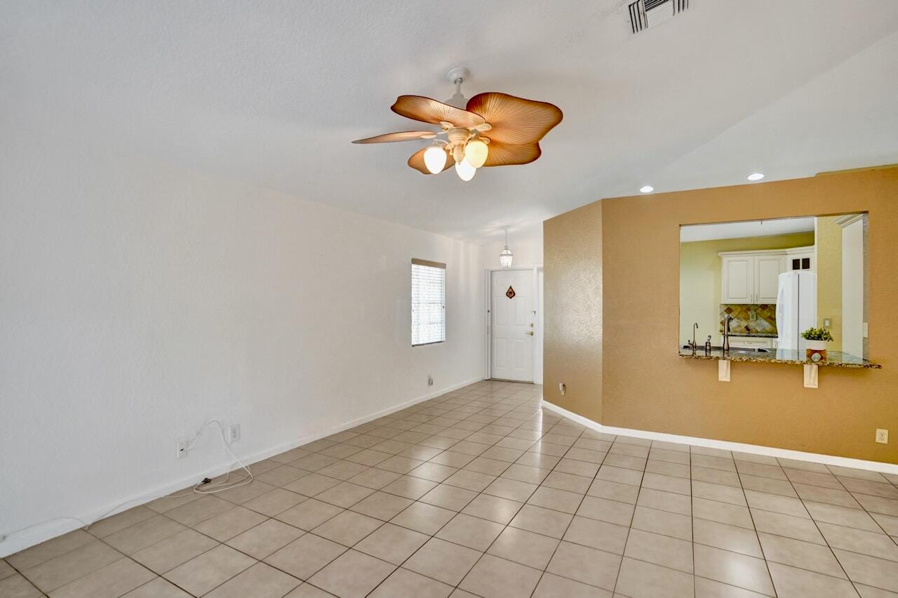 8140 Palm Gate Drive, Boynton Beach, FL 33436 photo 16