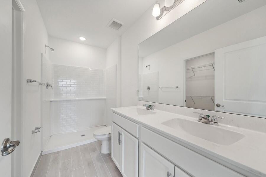 5041 Armina Place 126 — photo 11
