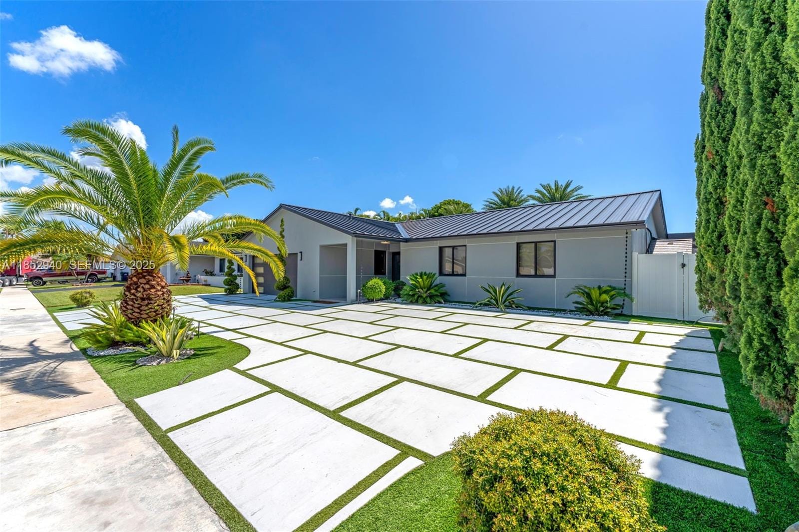 25833 SW 122nd Place — photo 3