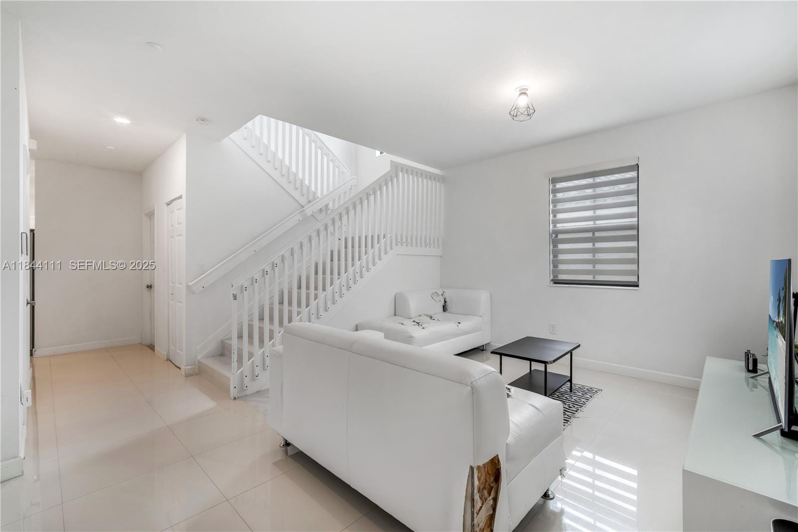 12861 SW 229 Th Terrace — photo 4
