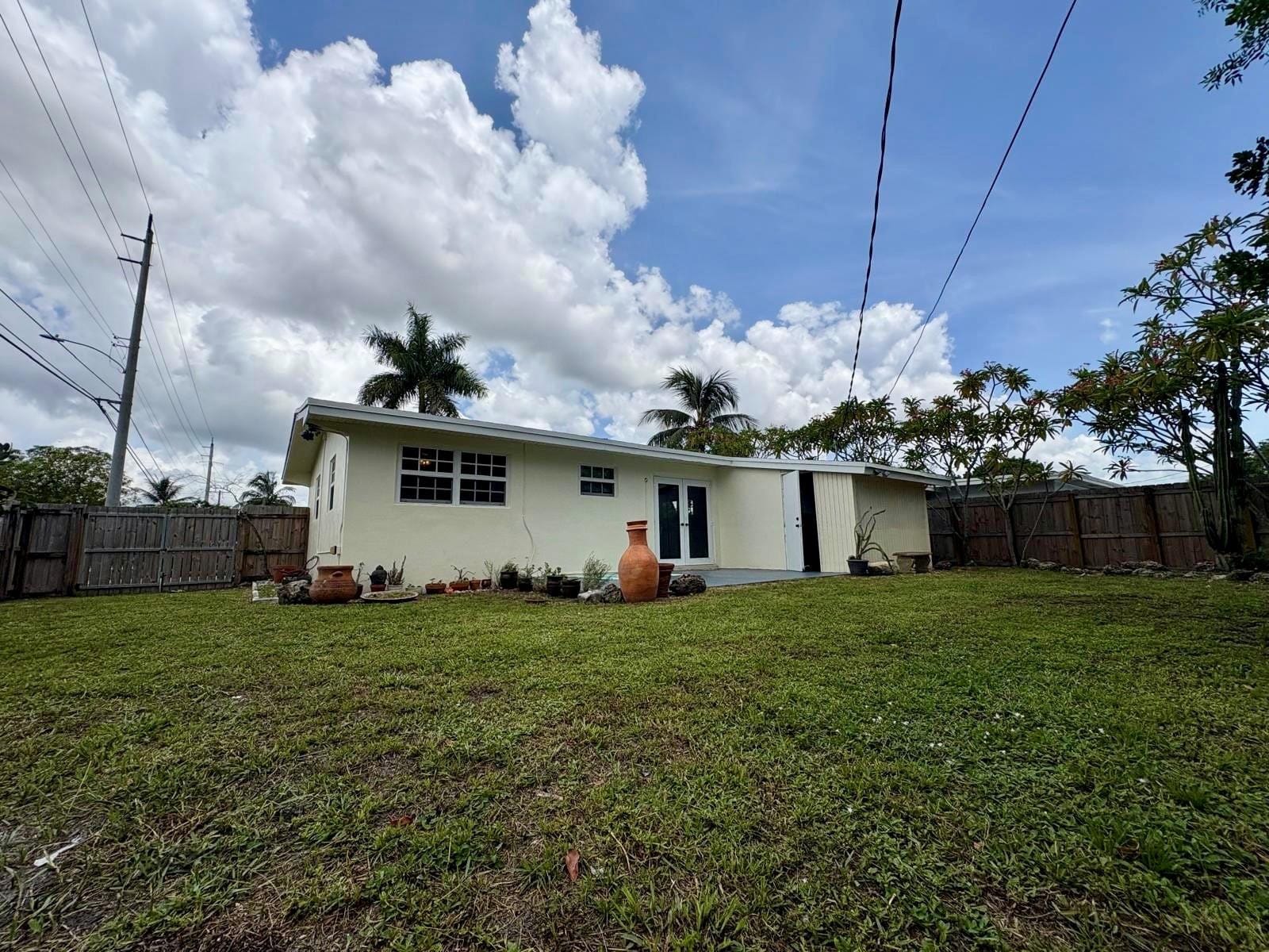 2441 Gulfstream Drive, Miramar, FL 33023 photo 23