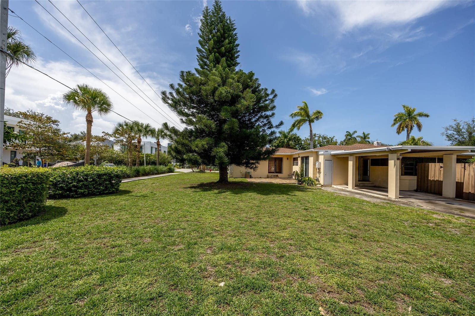 904 SE 11th Court, Fort Lauderdale, FL 33316 photo 6