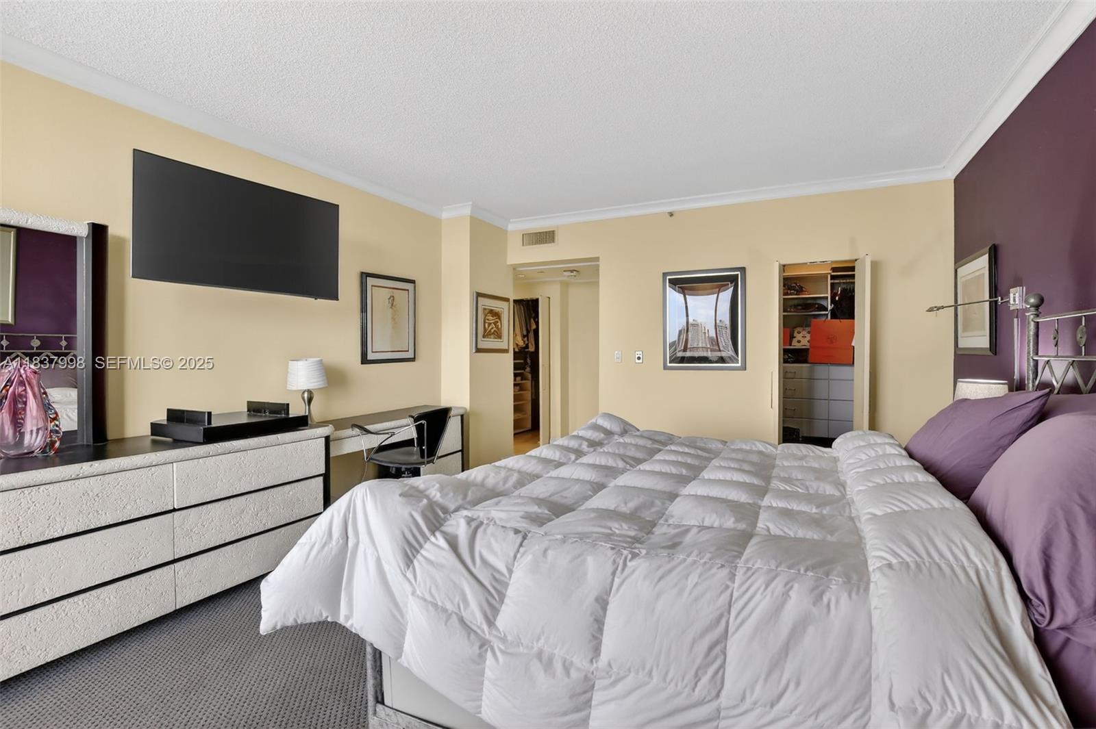 20281 E Country Club Drive 1801, Aventura, FL 33180 photo 24